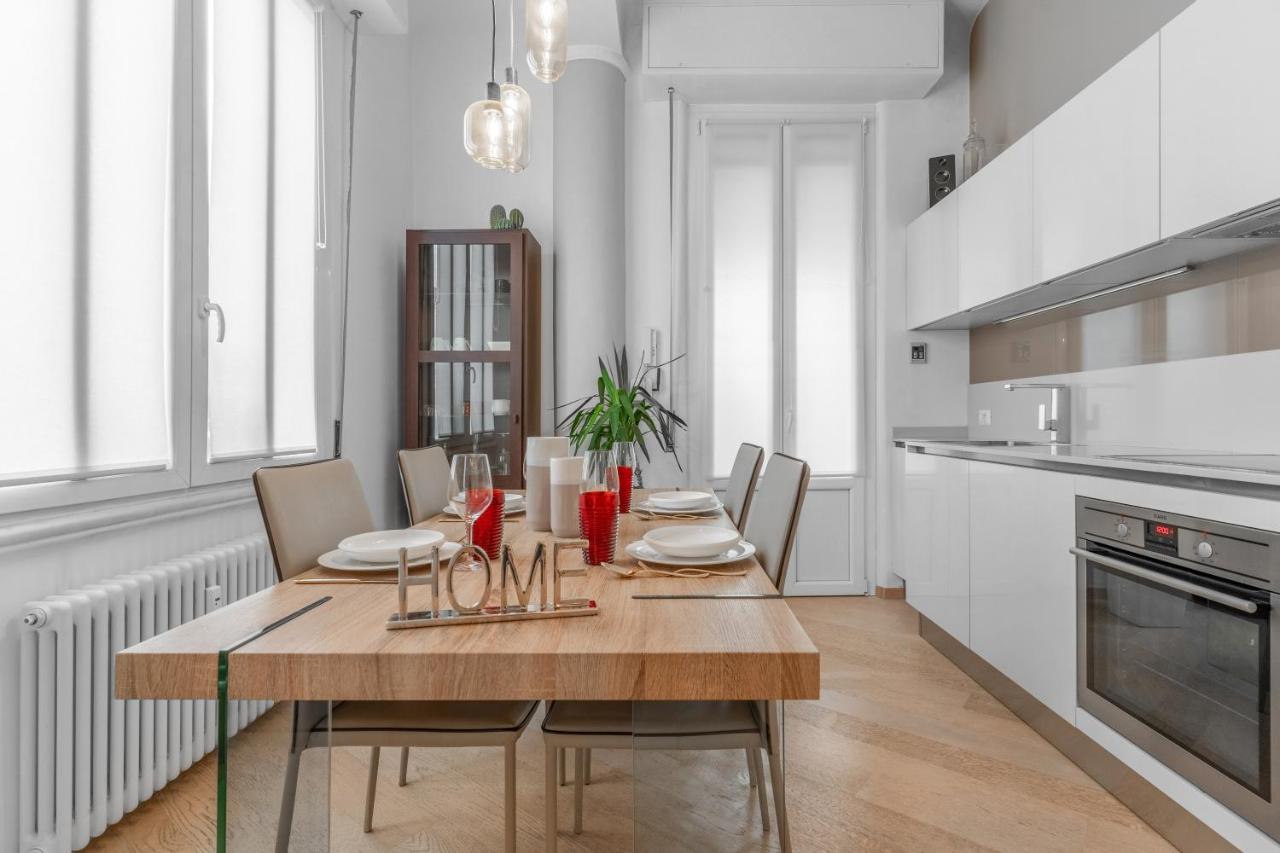 Tag11 -Luxury Home 15 Minutes From The Duomo - 밀라노 외부 사진